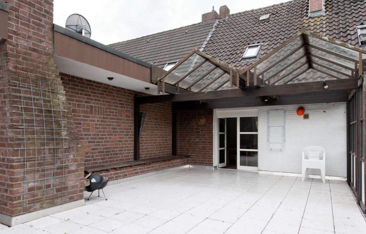 Workers Home- Central - 8 Single Box Spring Beds - Near Enschede Gronau  Exterior photo