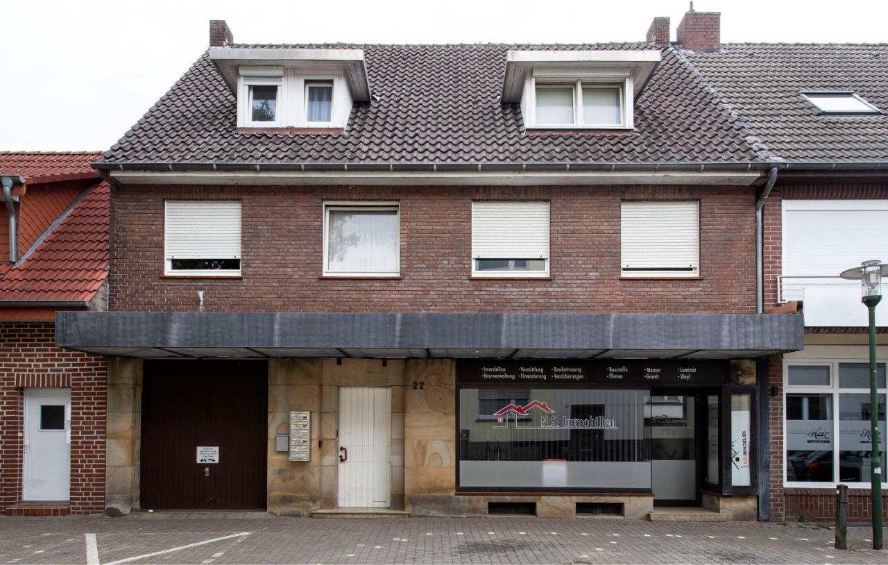 Workers Home- Central - 8 Single Box Spring Beds - Near Enschede Gronau  Exterior photo